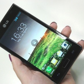 LG Opitimus I7